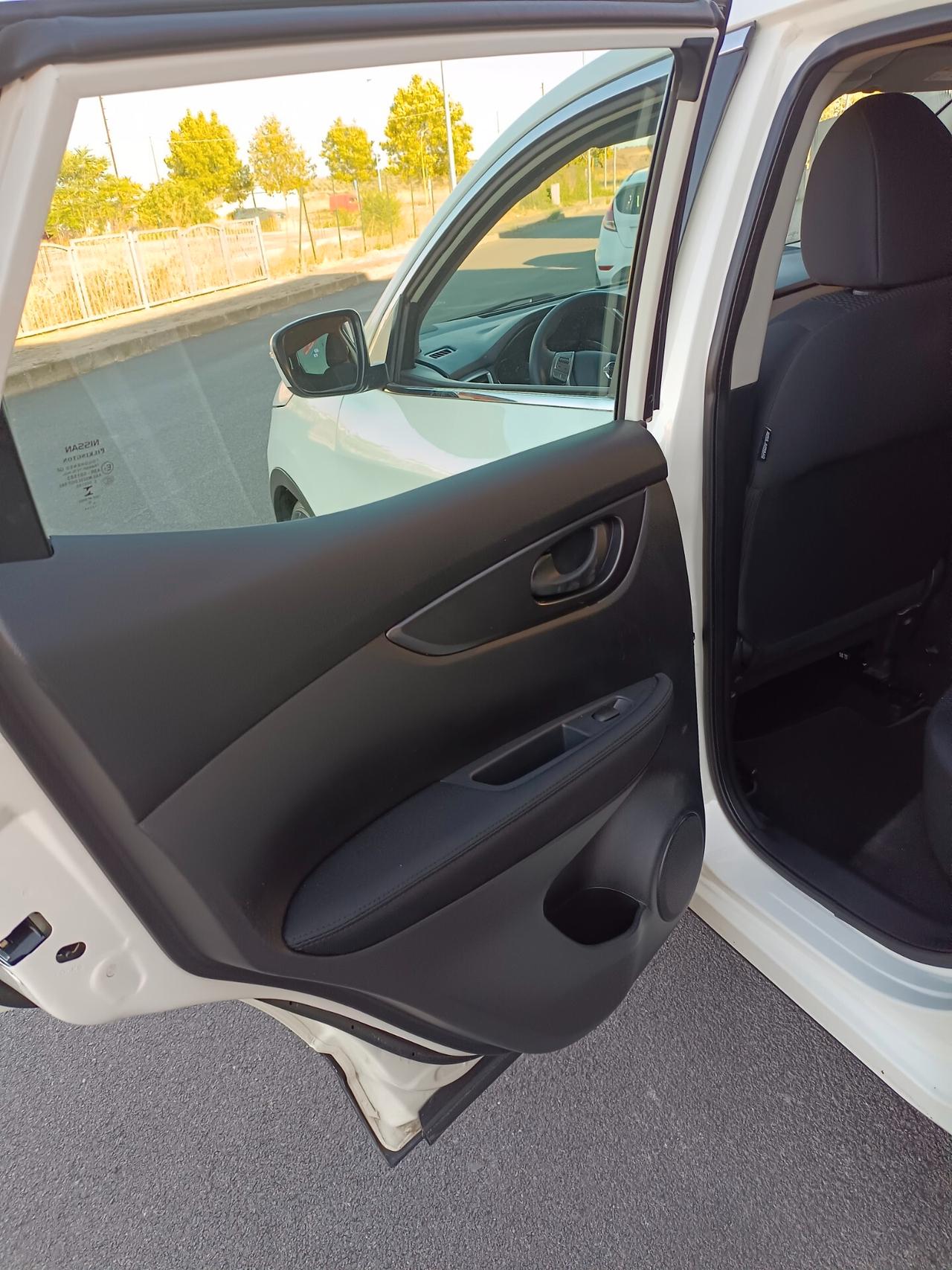 Nissan Qashqai 1.5 dCi Visia