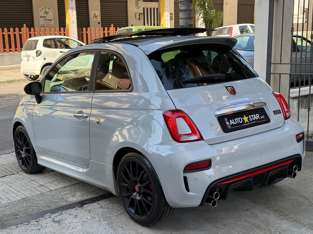 Abarth F595 1.4 Turbo T-Jet 165 CV