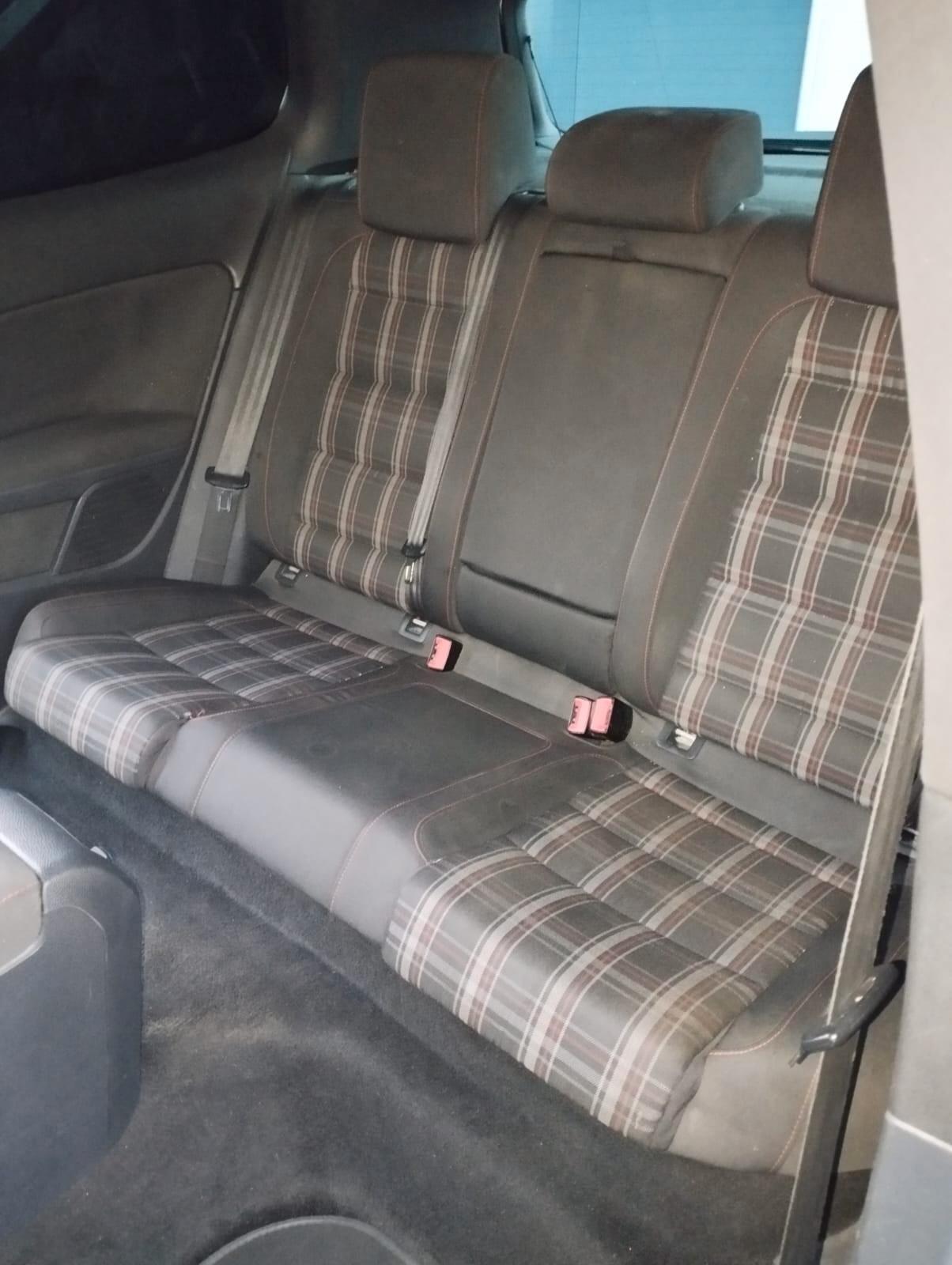 Volkswagen Golf GTI Golf 2.0 TSI 3p. GTI