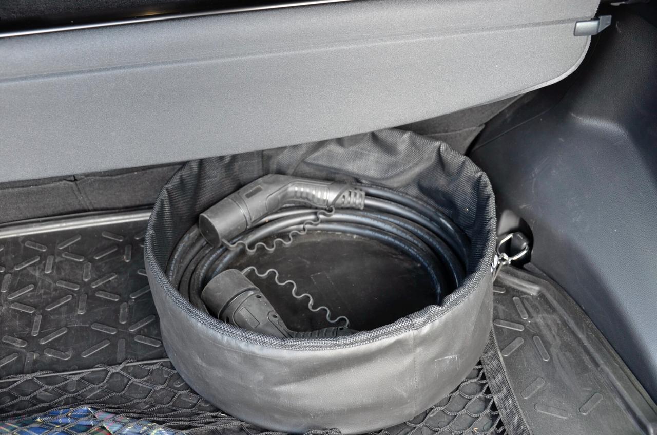 TOYOTA RAV 4 2.5 VVT-IE PHEV PLUG IN DYNAMIC AWD 306cv E-CVT, SERVICE UFF TOYOTA, UNICOPROP, UFF ITALIANA, EURO 6D, NAVI, RETROCAMERA, PERMUTE