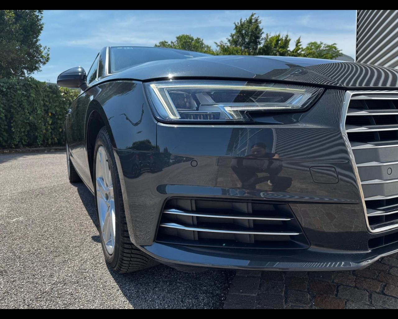 AUDI A4 AVANT 40 TDI S-TRONIC SPORT