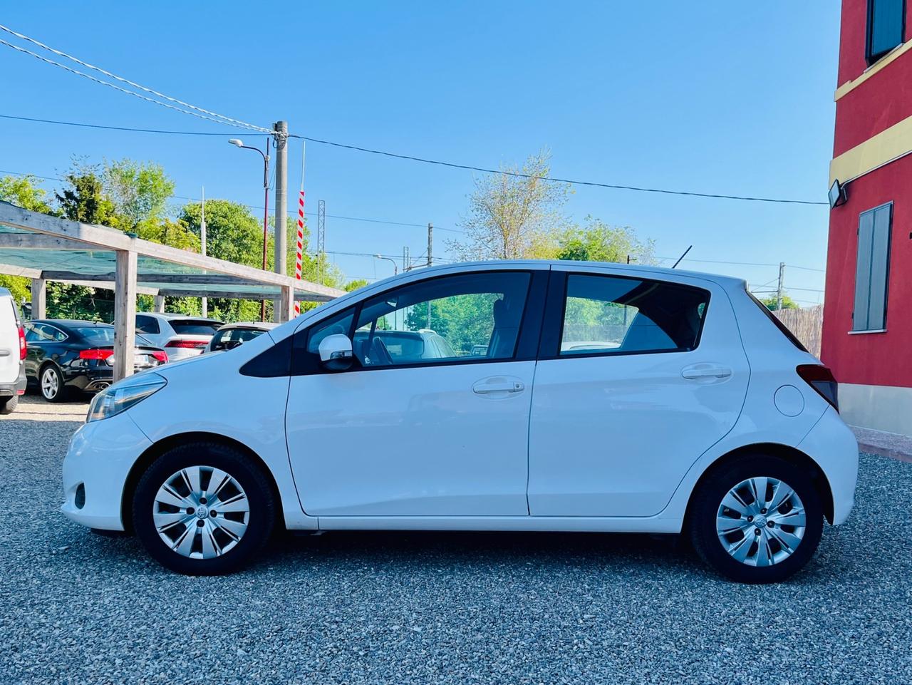 Toyota Yaris 1.0 5 porte