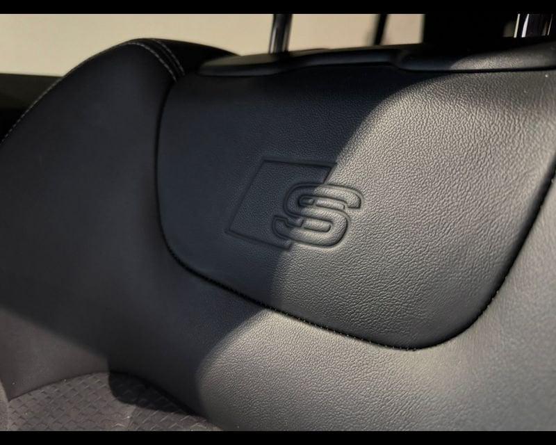 Audi Q8 50 TDI 286 CV quattro tiptronic Sport