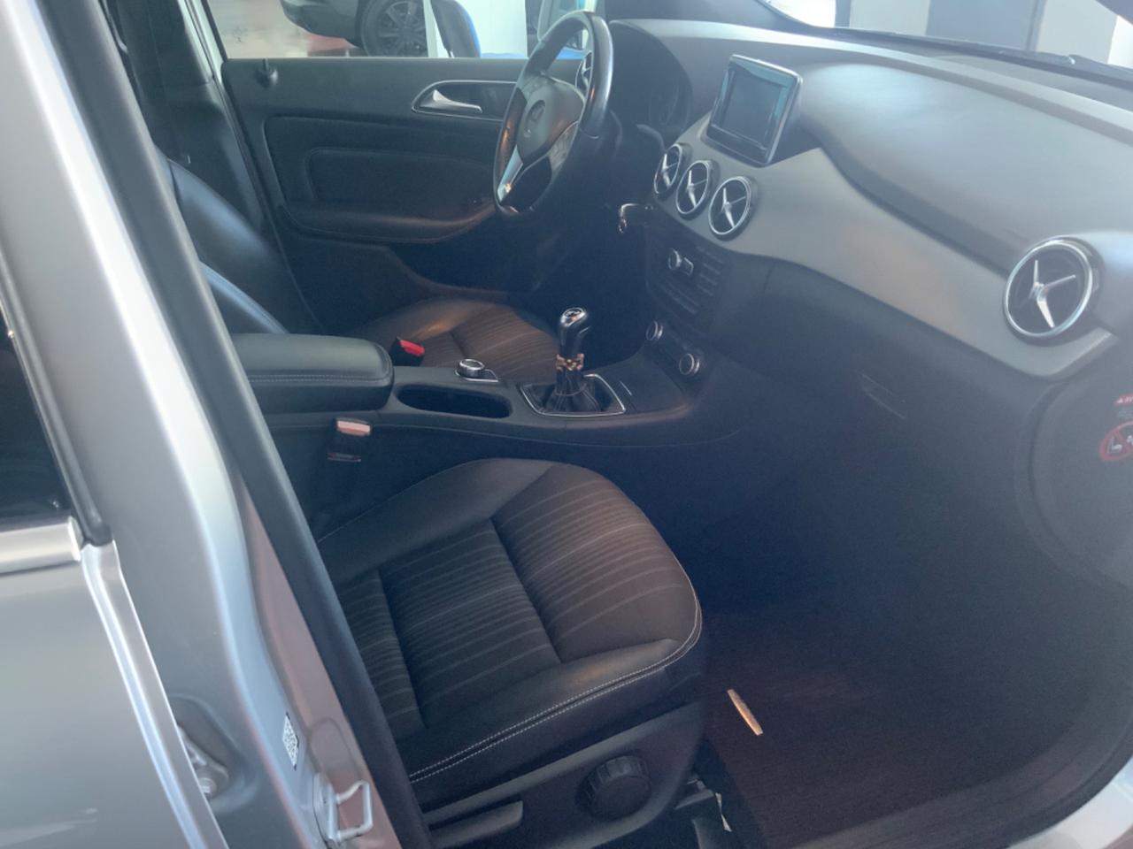 Mercedes-benz B 180 No