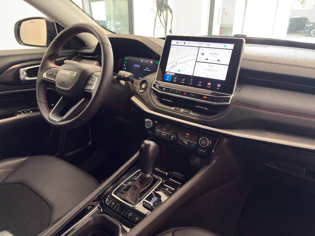 Jeep Compass 1.3 turbo t4 phev Trailhawk 4xe auto