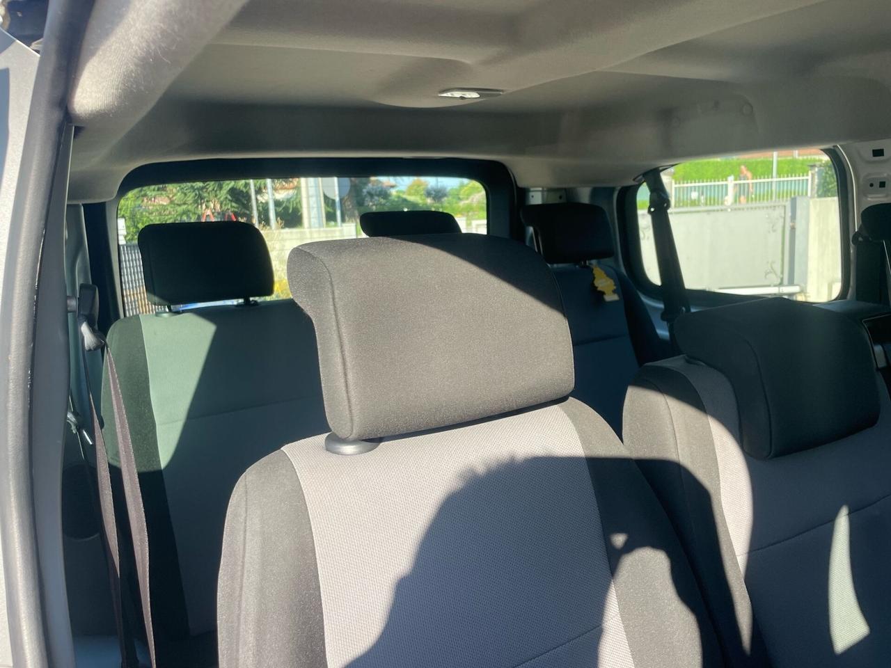 Peugeot Expert BlueHDi 150 S&S PL-TN Combi 9 posti