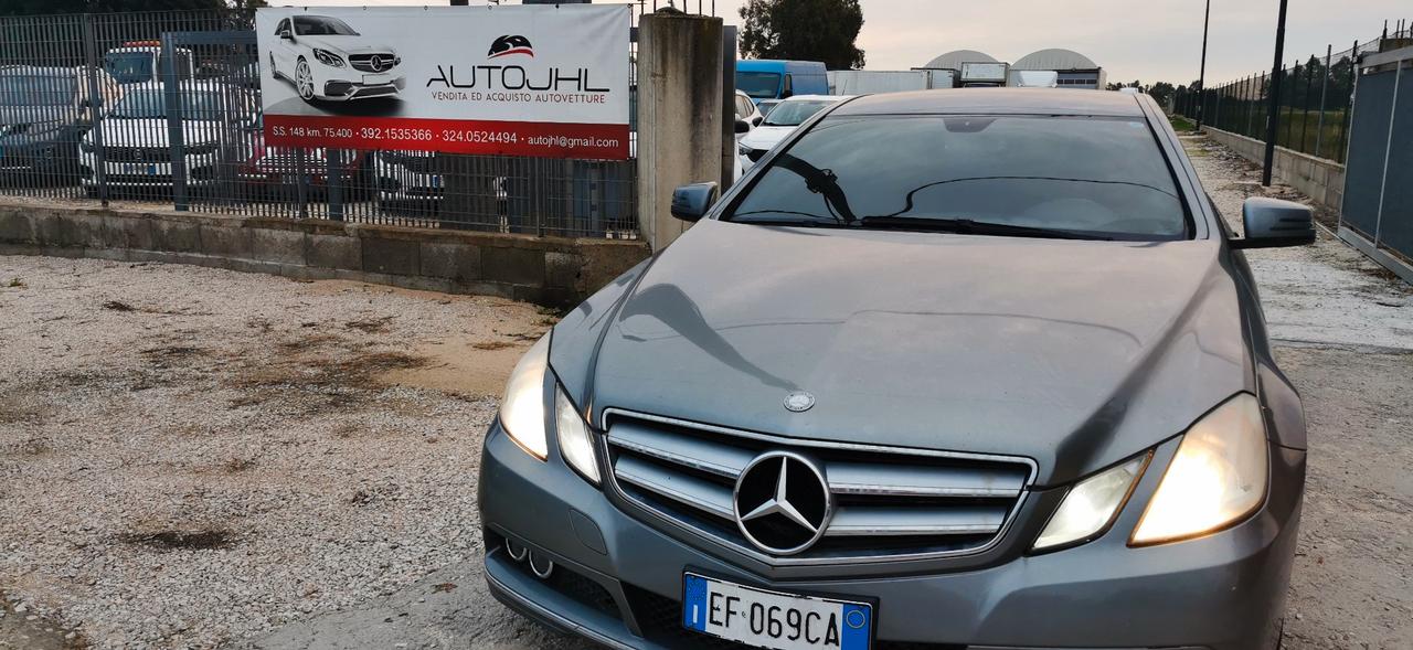 Mercedes-benz E 220 CDI Coupé BlueEFFICIENCY Executive