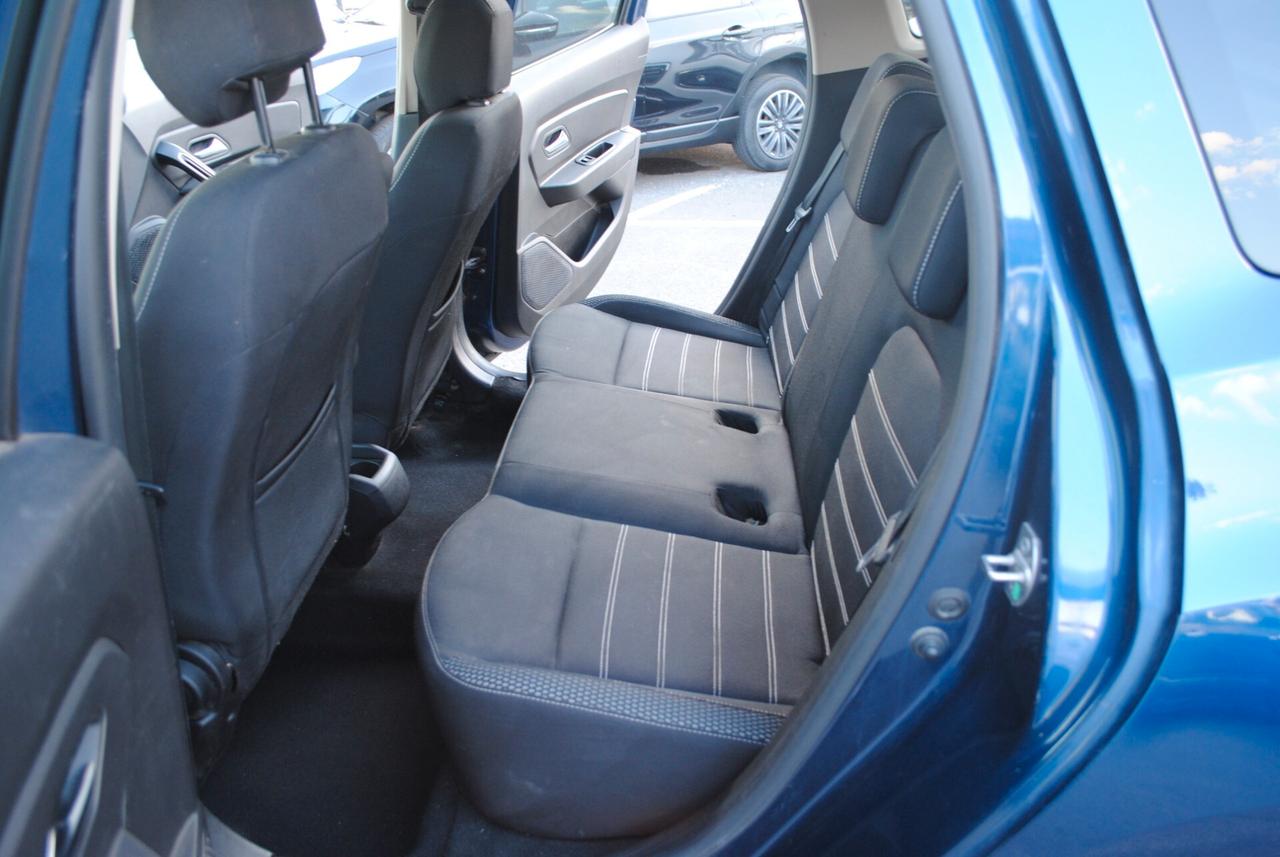 Dacia Duster 1.6 SCe GPL 4x2 Techroad