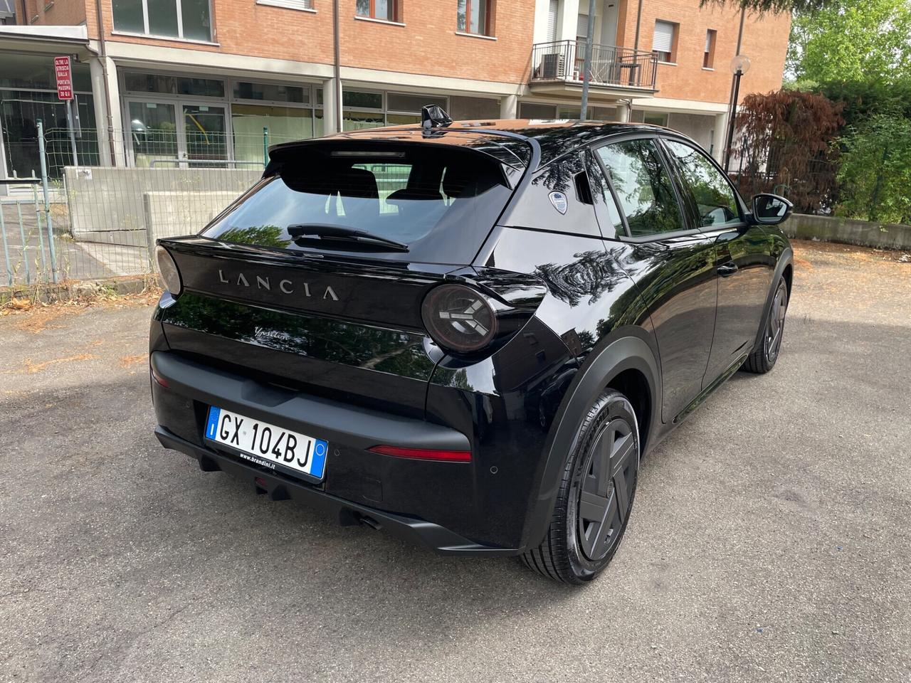 Lancia Ypsilon Hybrid e-DCT PREZZO VERO