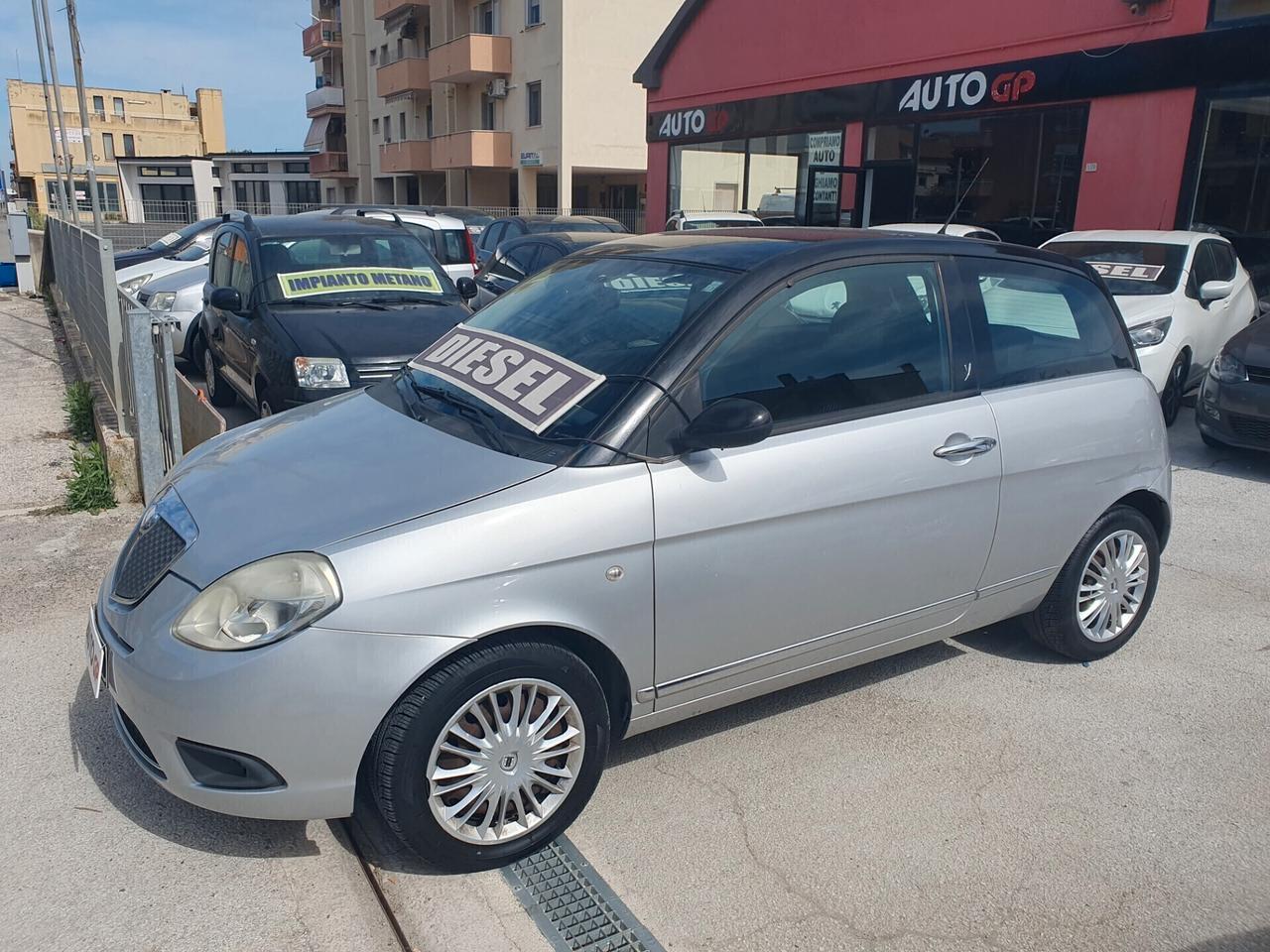 Lancia Ypsilon 1.3 MJT 75 CV Neopatentati 2007