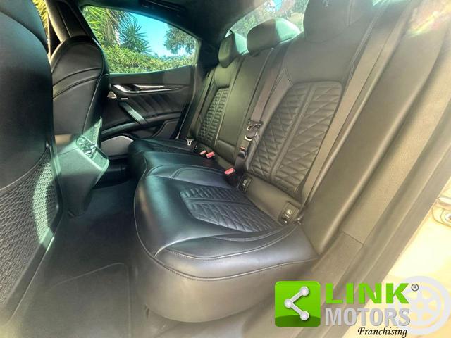 MASERATI Ghibli L4 330 CV MHEV Gransport