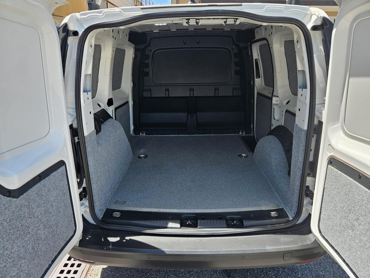 VW CADDY CARGO 2.0 TDI 122cv BUSINESS DSG