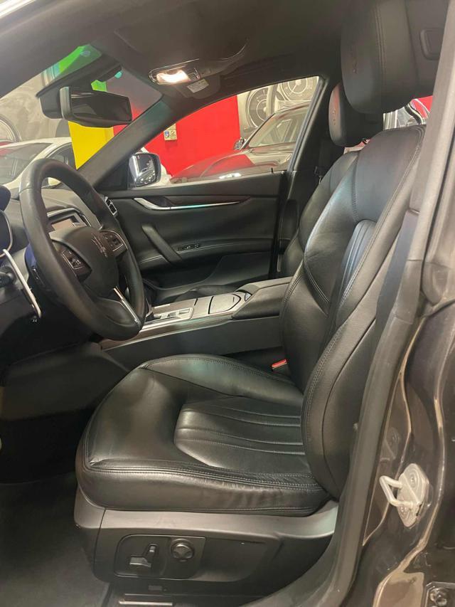 MASERATI Ghibli V6