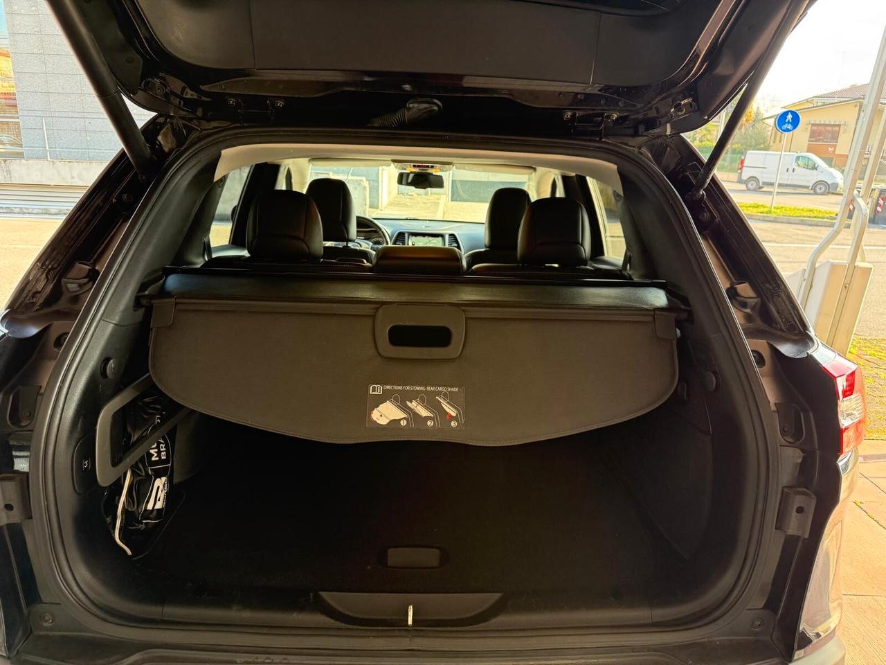 Jeep Cherokee 2.2 Mjt II 4WD Active Drive I Night Eagle