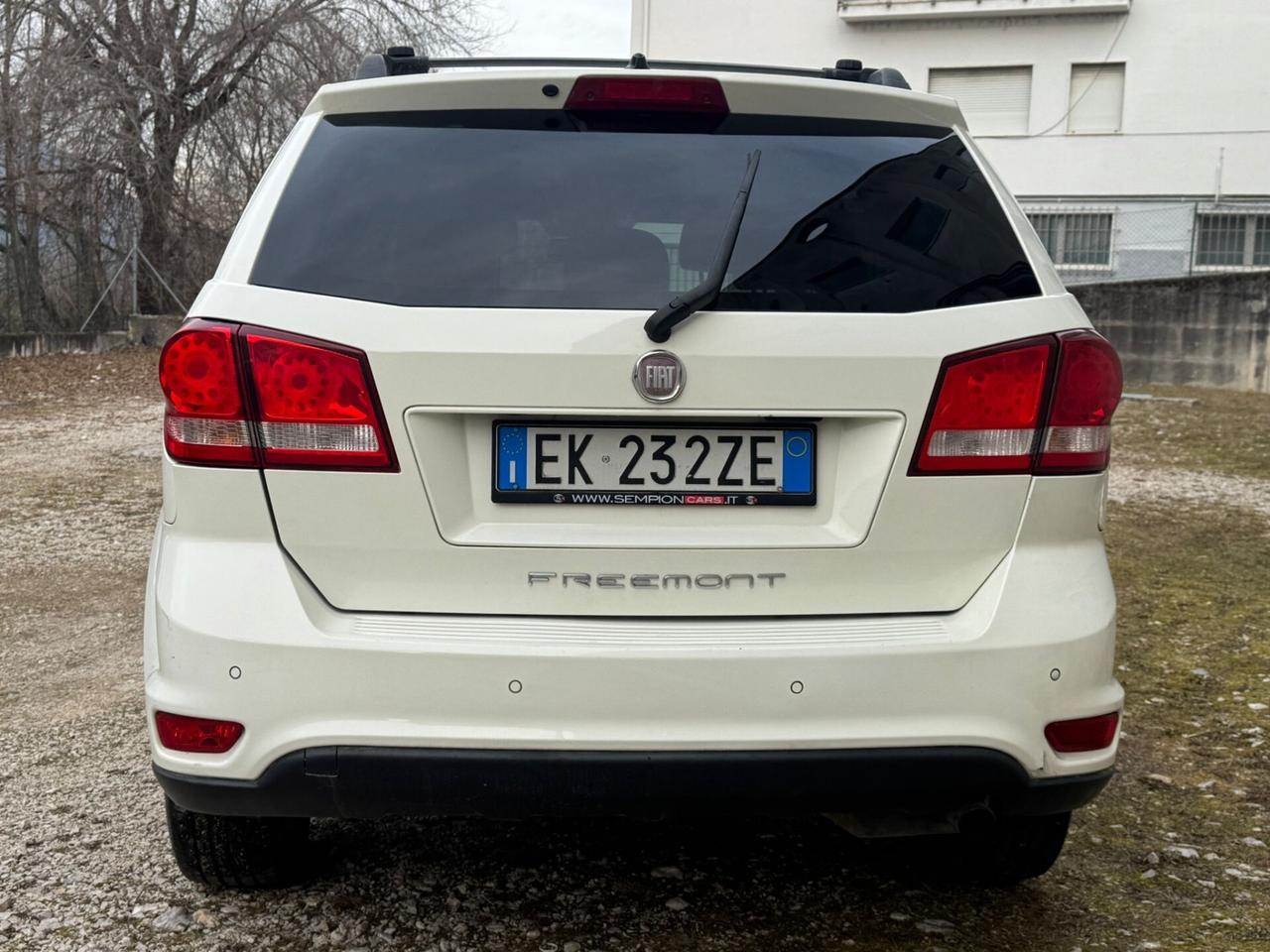 Fiat Freemont 2.0 MJT 7 POSTI NEOPATENTATI