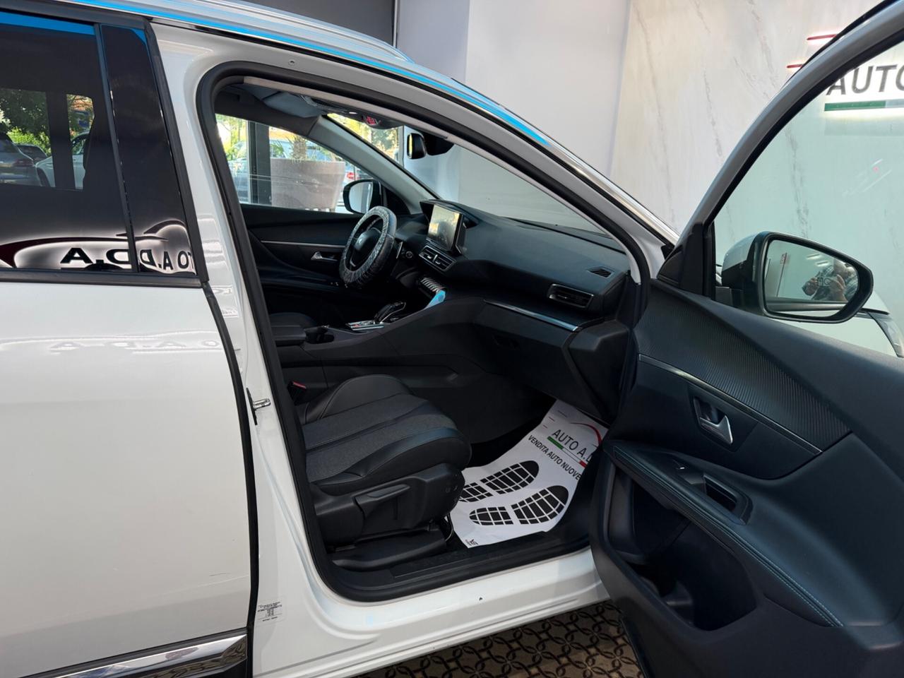 Peugeot 5008 BlueHDi 130 S&S EAT8 GT