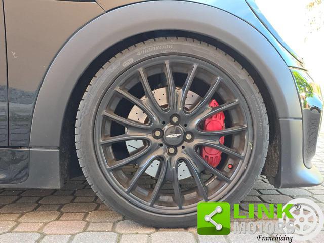 MINI John Cooper Works 1.6 211 CV SEDILI RECARO