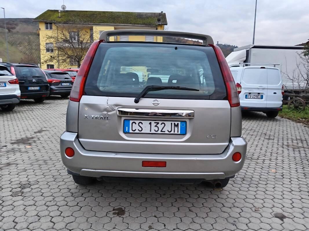 Nissan X-Trail 2.2 dci Urban Plus FL