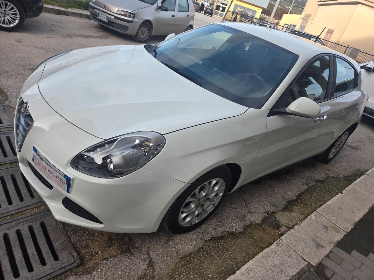ALFA GIULIETTA 1.6 JTDM 120 CV ANNO 2016 KM CERTIF