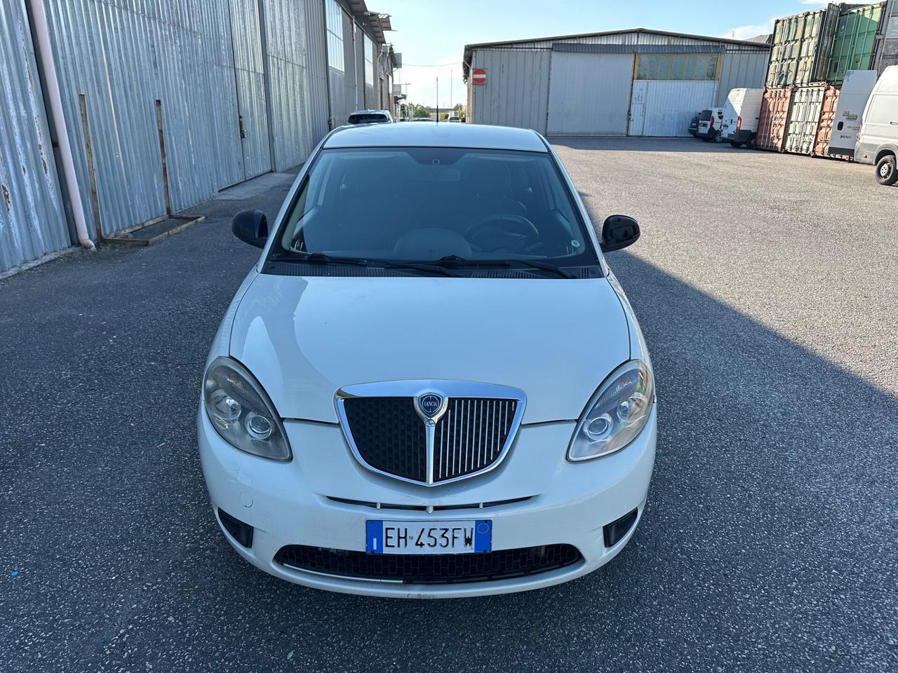 Lancia Ypsilon 1.2 69 CV 5 porte S&S Platinum GPL