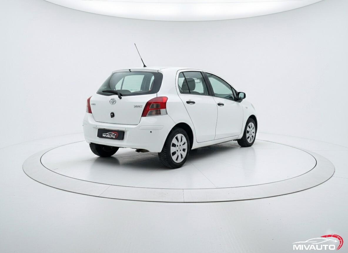 Toyota Yaris 1.0 5 porte Sol