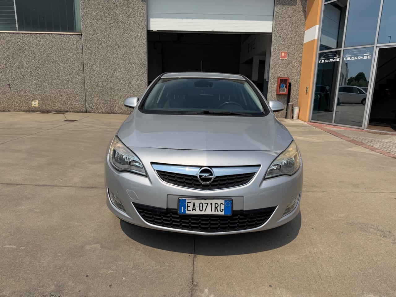 Opel Astra 1.4 Turbo 140CV 5 porte Elective