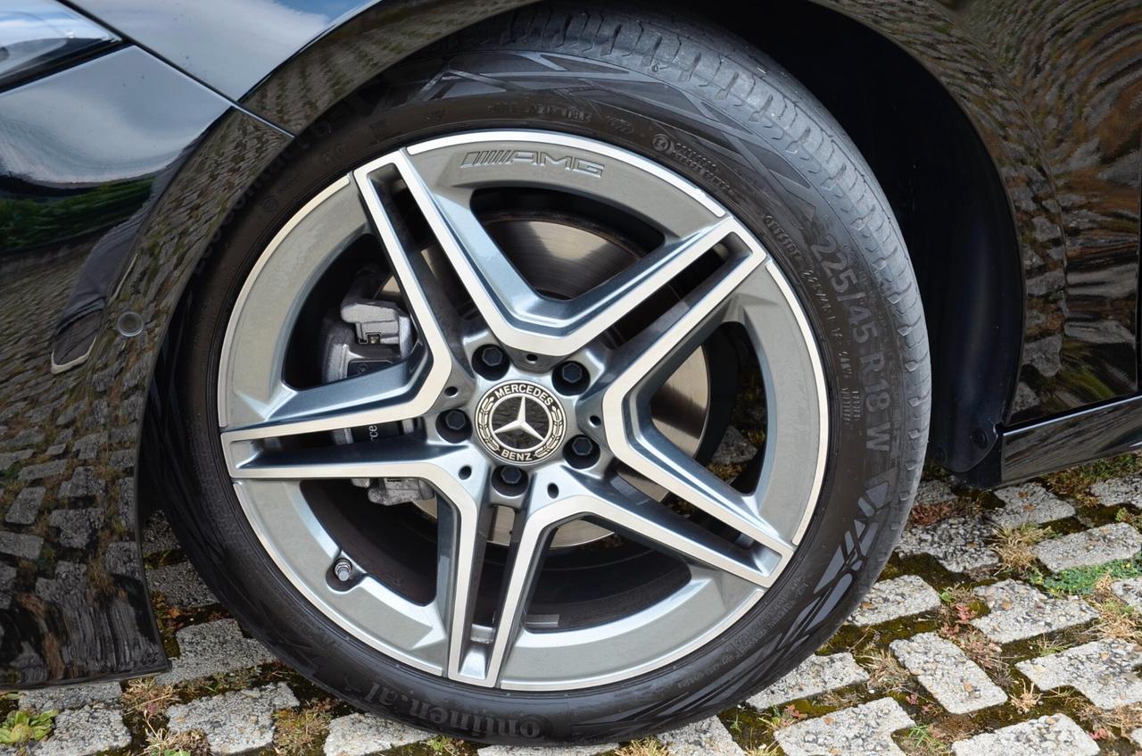 MERCEDES-BENZ A 200d SEDAN PREMIUM AMG 150cv AUTO, SERVICE UFF MERCEDES, UFF ITALIANA, UNICOPROP, EURO 6D, NAVI, RETROCAMERA, PERMUTE