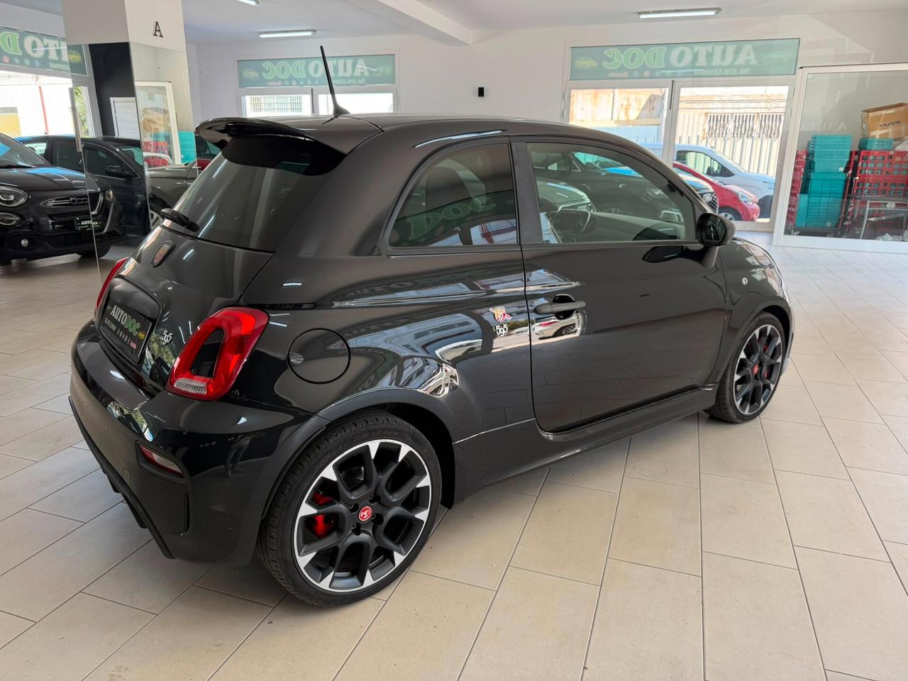 Abarth 595 1.4 Turbo T-Jet 180 CV Competizione