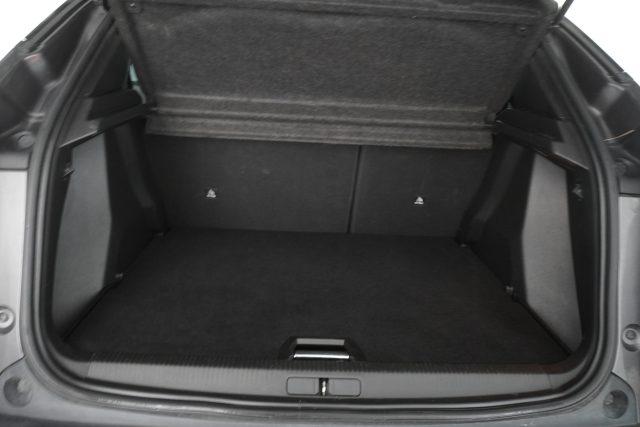 PEUGEOT 2008 2008 PureTech 100 S&S Allure Pack