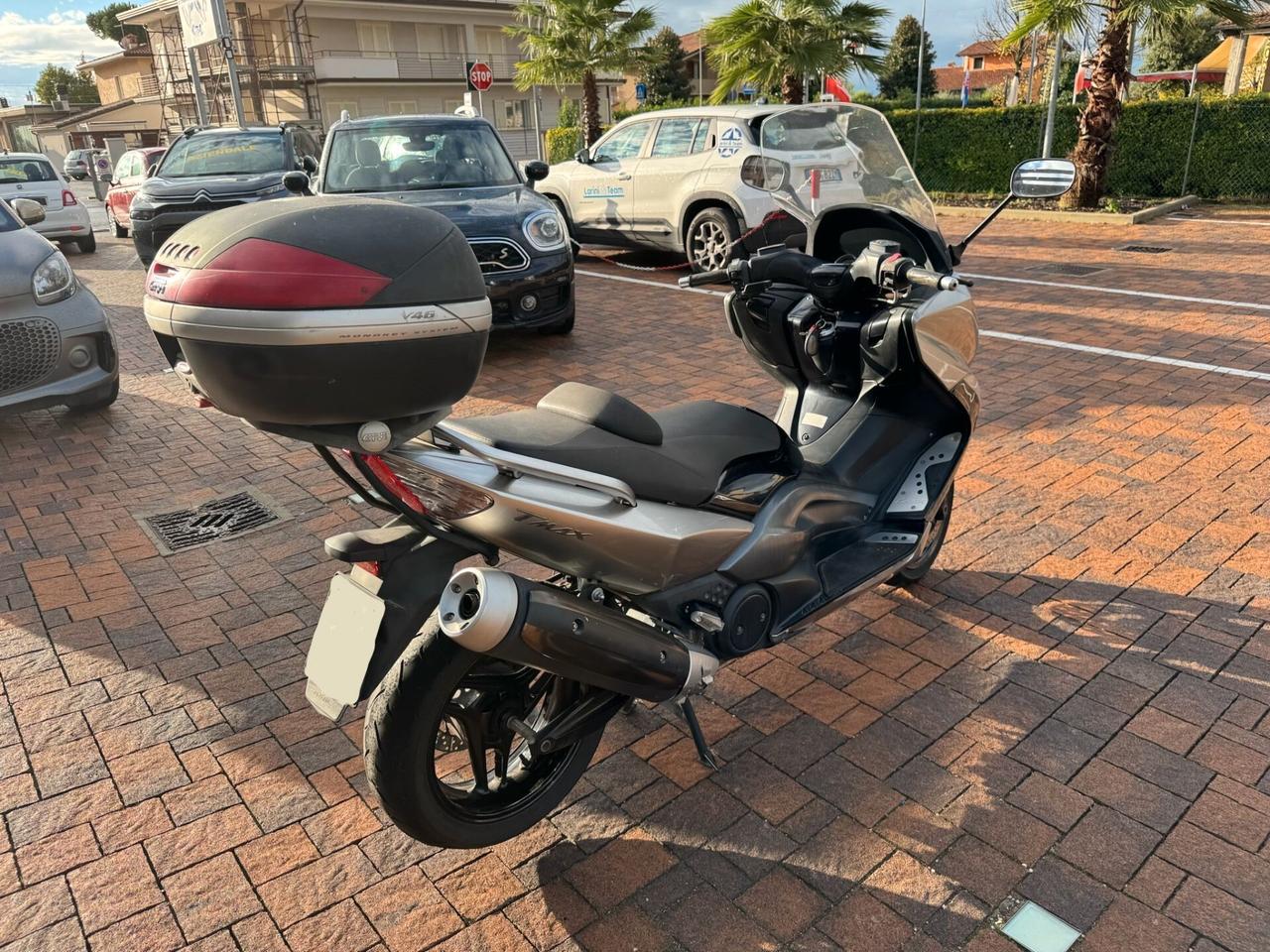 YAMAHA T-MAX 500