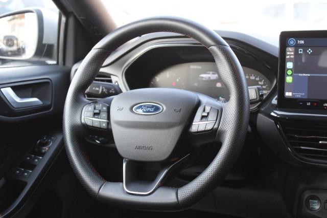 Ford Focus Wagon 1.5 ecoblue ST-Line 115cv AUTO con Navi e CarPlay