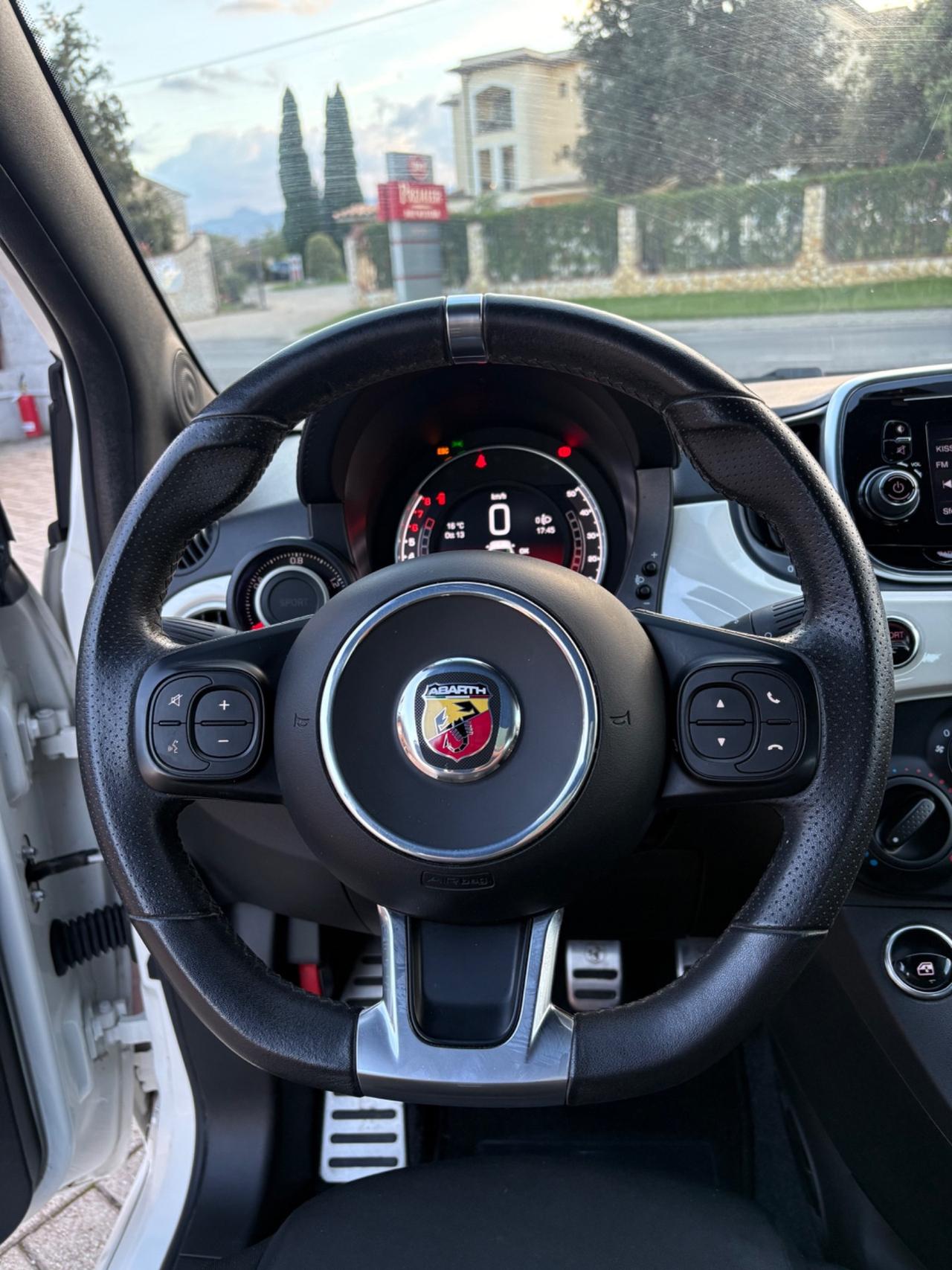Abarth 595 1.4 Turbo T-Jet 145 CV