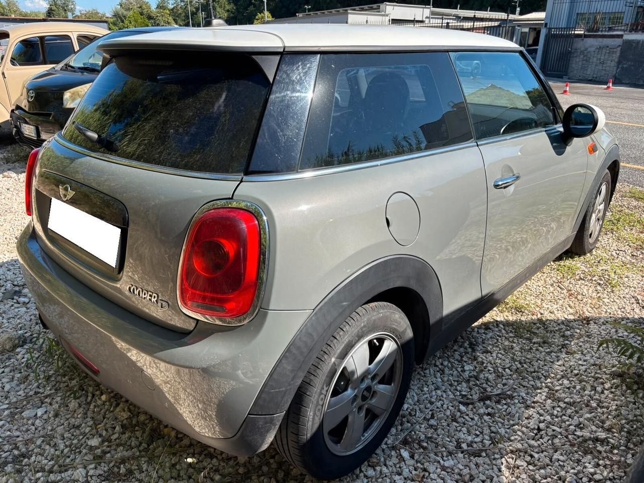 Mini 1.5 Cooper D Business XL