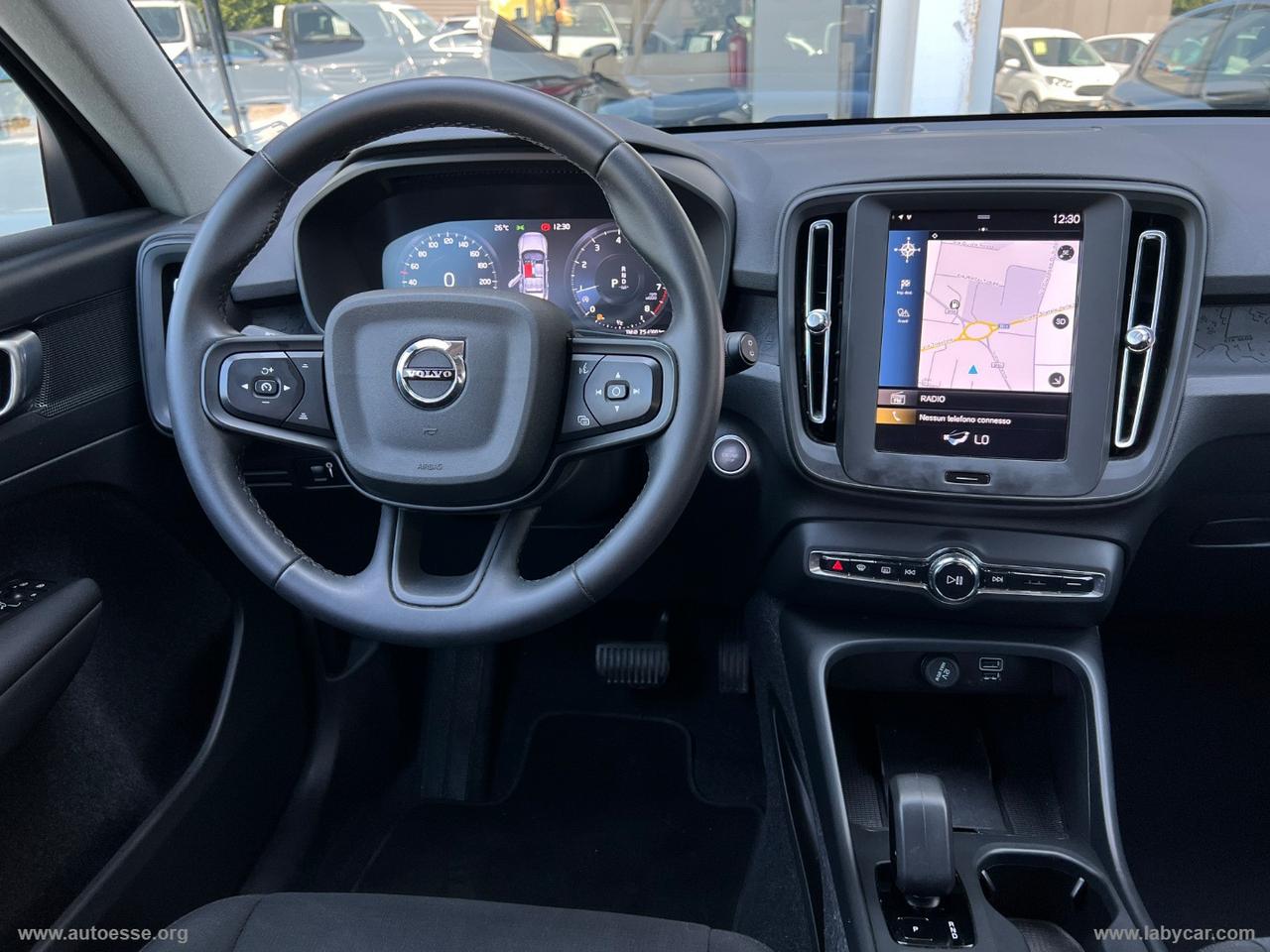 VOLVO XC40 T2 automatico Essential