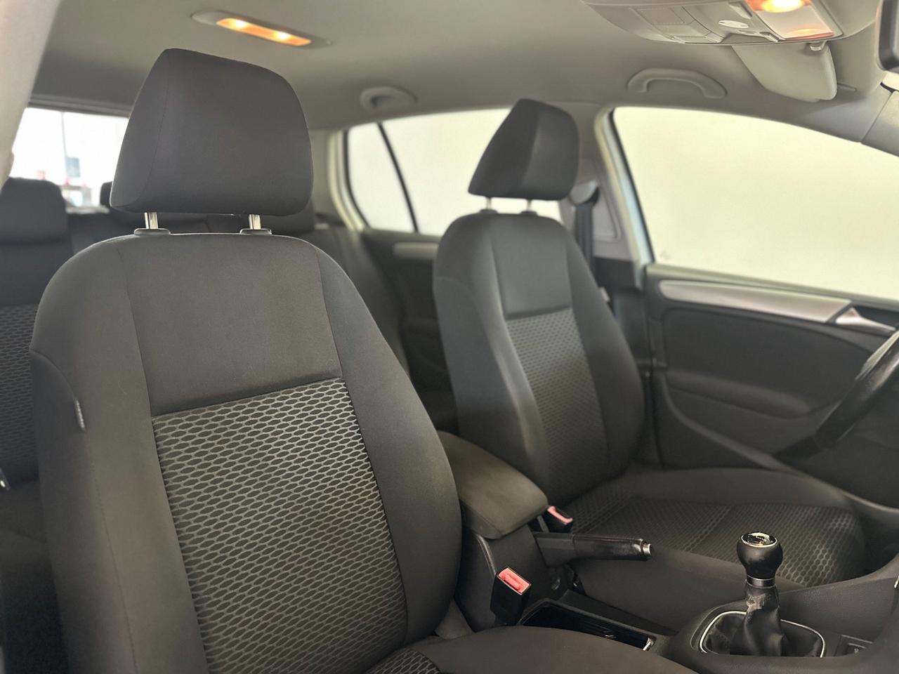 Volkswagen Golf 1.6 TDI DPF 5p. Highline NEOPATENTATI
