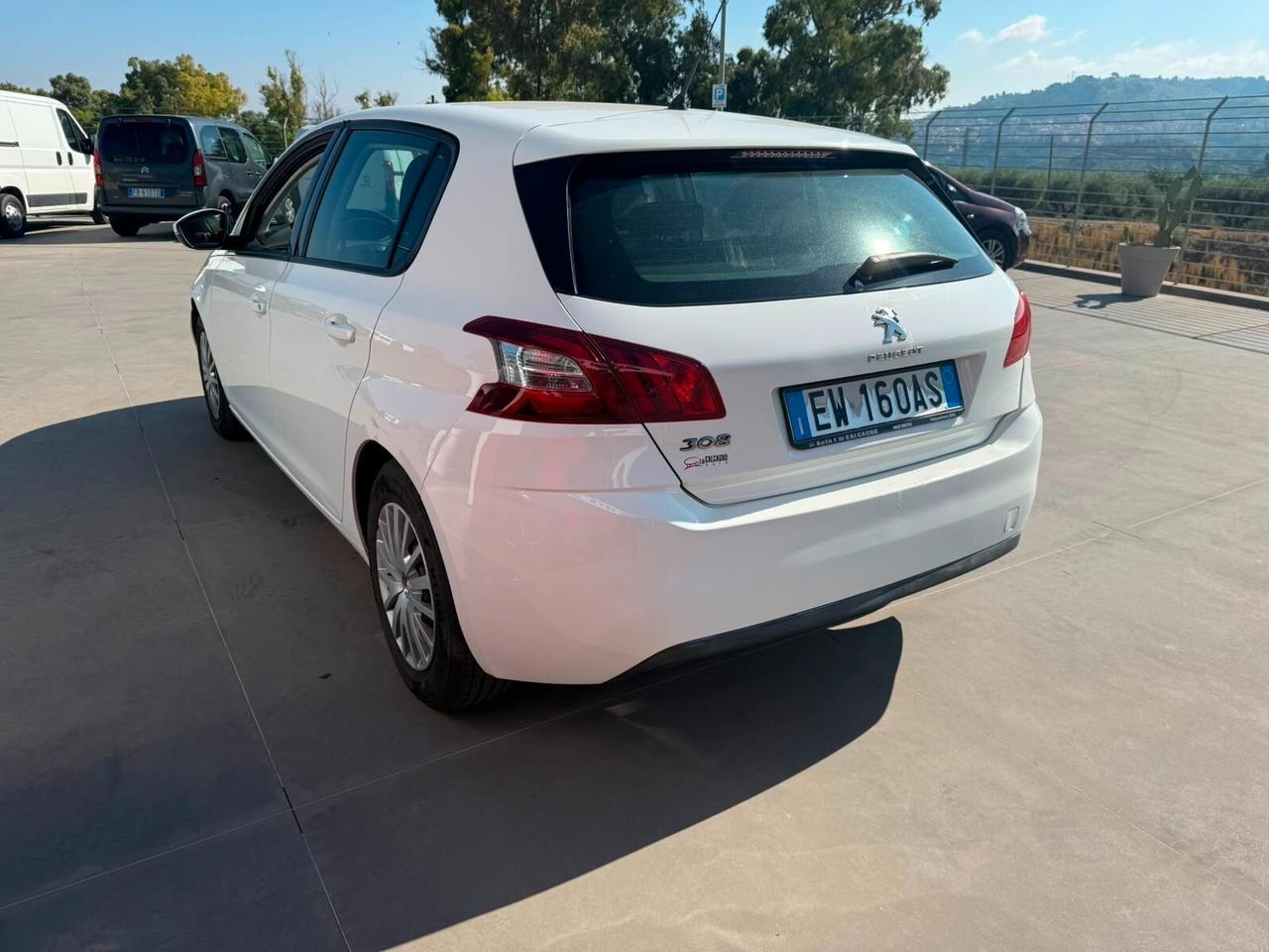 Peugeot 308 1.6 HDi 115 CV S&S Allure