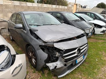 Mercedes-benz B 180 - 2019