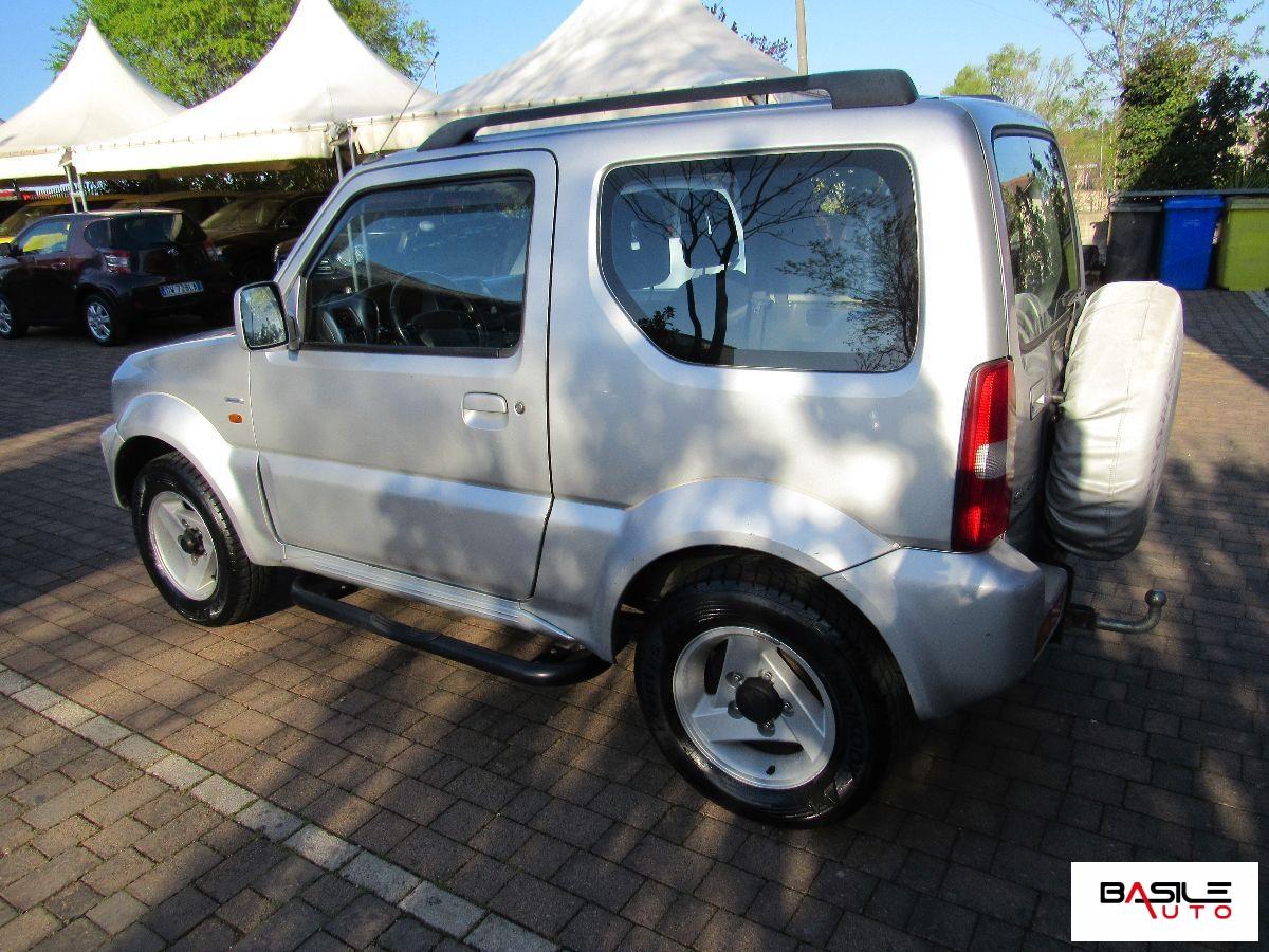 SUZUKI - Jimny - 1.3i 16V 4WD JLX Mode