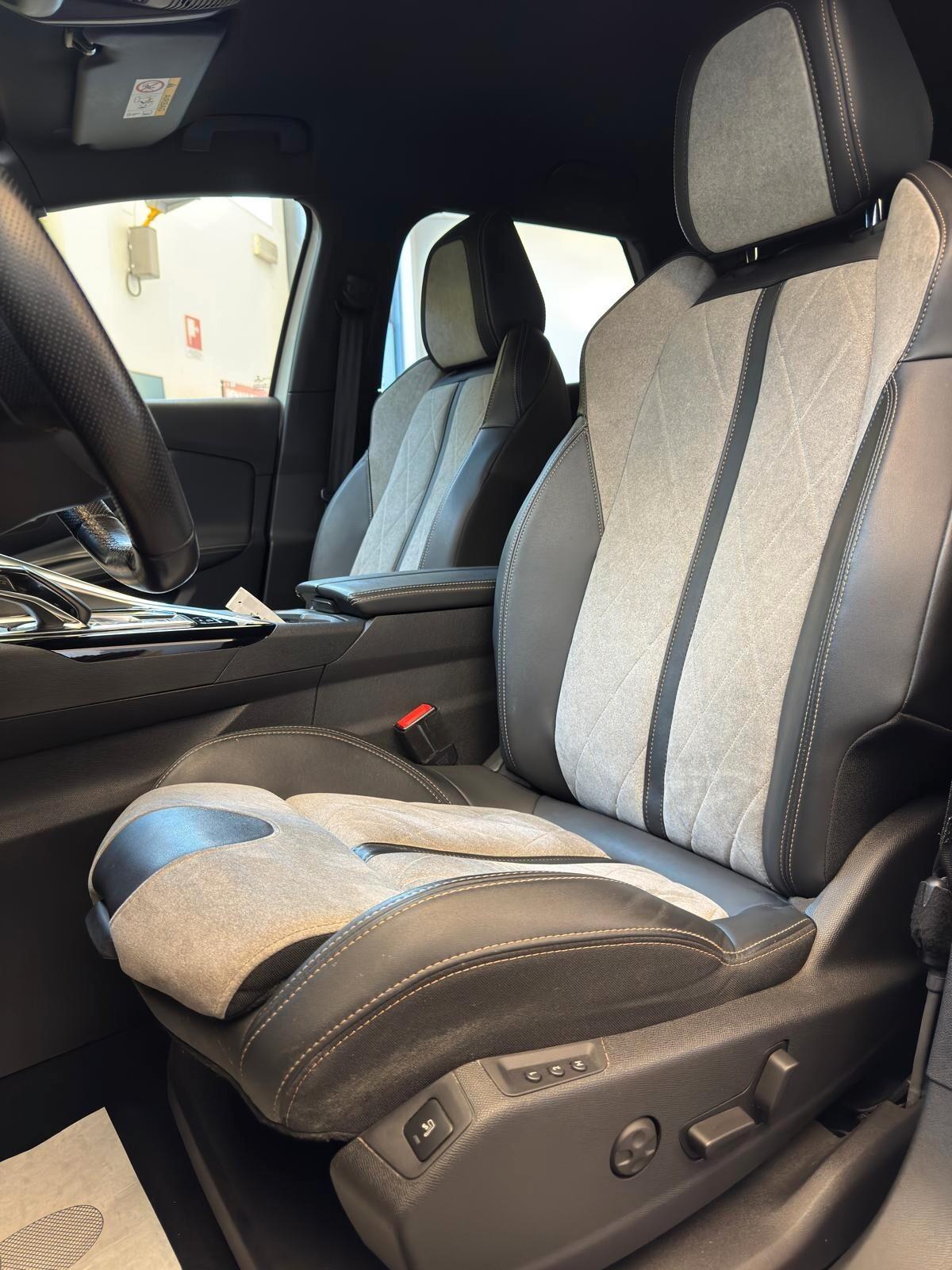 Peugeot 3008 Hybrid4 300 e-EAT8 GT Line