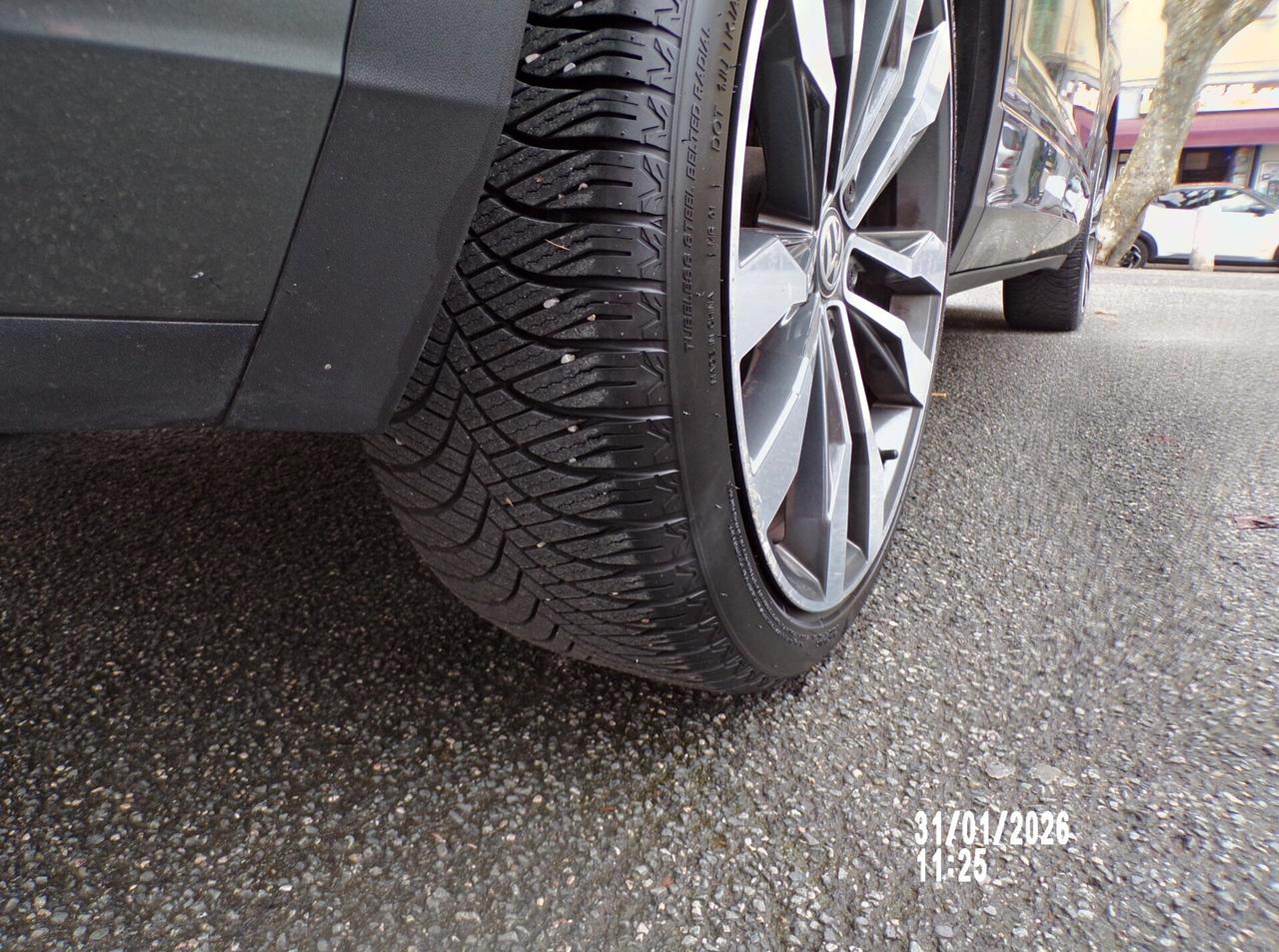 Volkswagen T-Roc 1.6 TDI SCR Advanced BlueMotion Technology R-Line