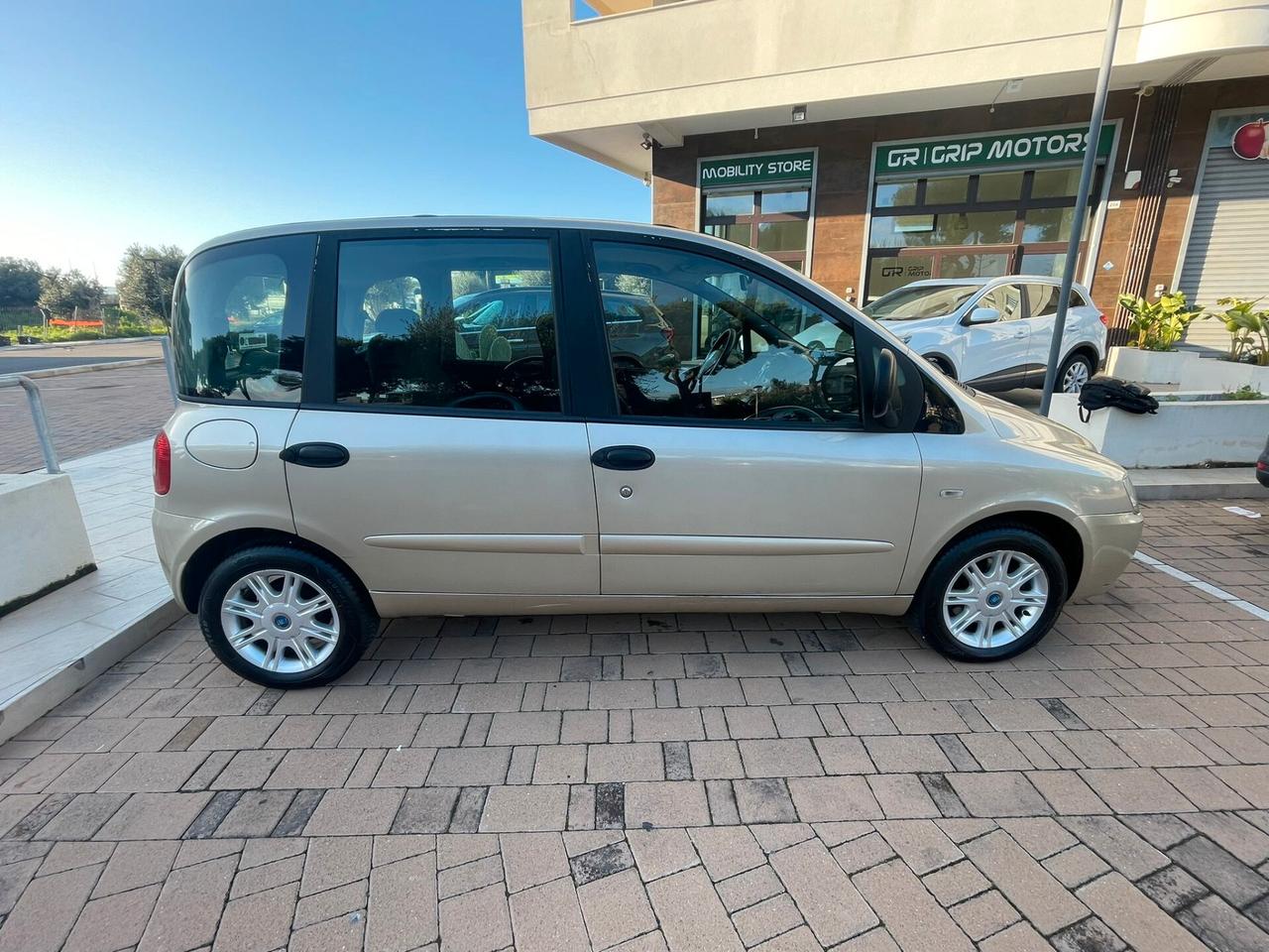 Fiat Multipla 1.9 MJT Emotion