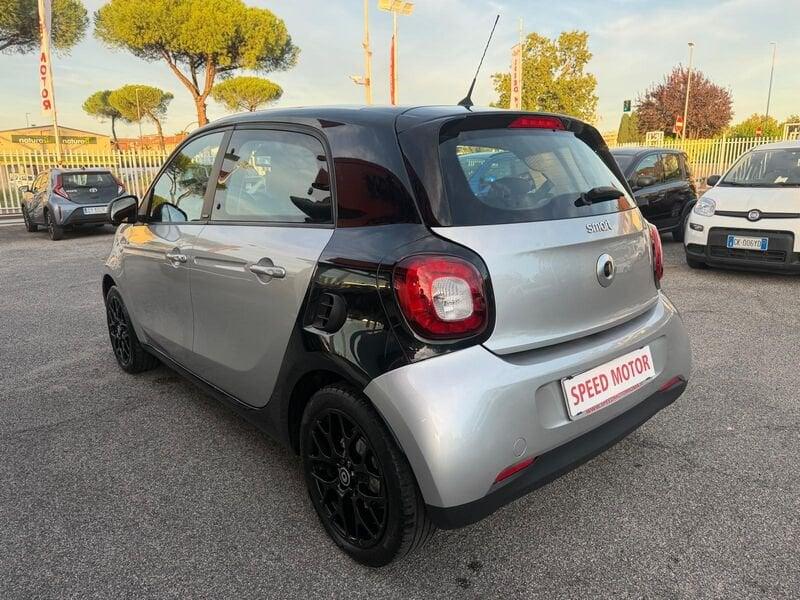 smart forfour Forfour Passion 90cv twinamic,SPORT PACK, LED, PANORAMA!