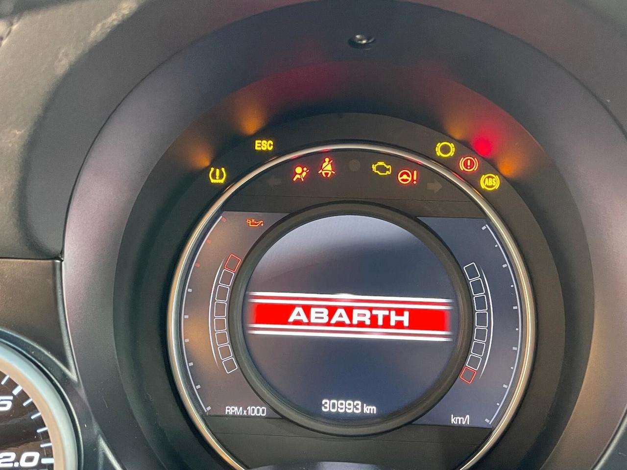 Abarth 595 1.4 Turbo T-Jet 160 CV Pista