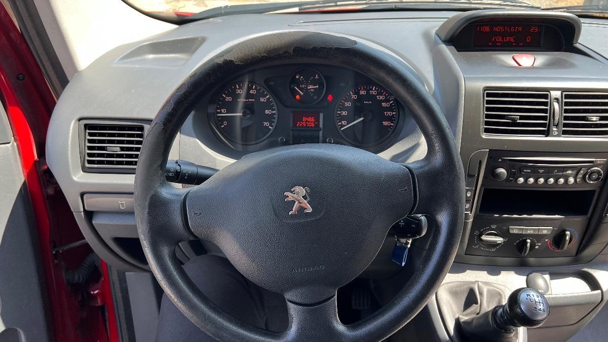 PEUGEOT Expert 2.0 hdi 125(130)cv L2H1 12q E5 expert 2.0 hdi 125(130)cv L2H1 12q E5