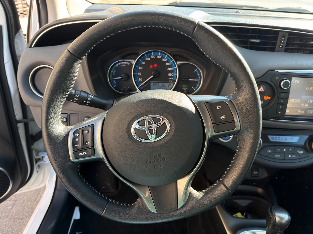 Toyota Yaris 2016 5p 1.5cc 75Cv Automatica