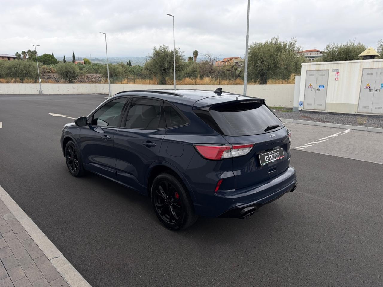 Ford Kuga 2.5 Full Hybrid 190 CV ST-Line