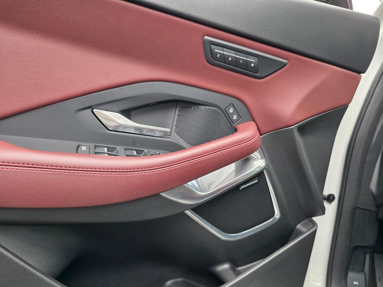 Jaguar E-Pace 2.0D I4 163 CV AWD Auto R-Dynamic HSE