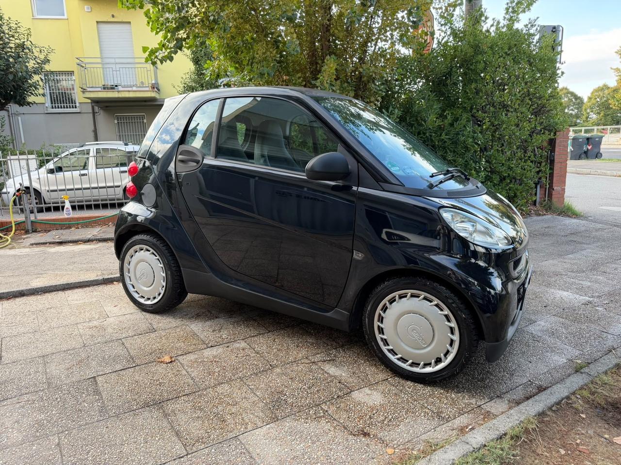 Smart ForTwo 1000 52 kW coupé pure