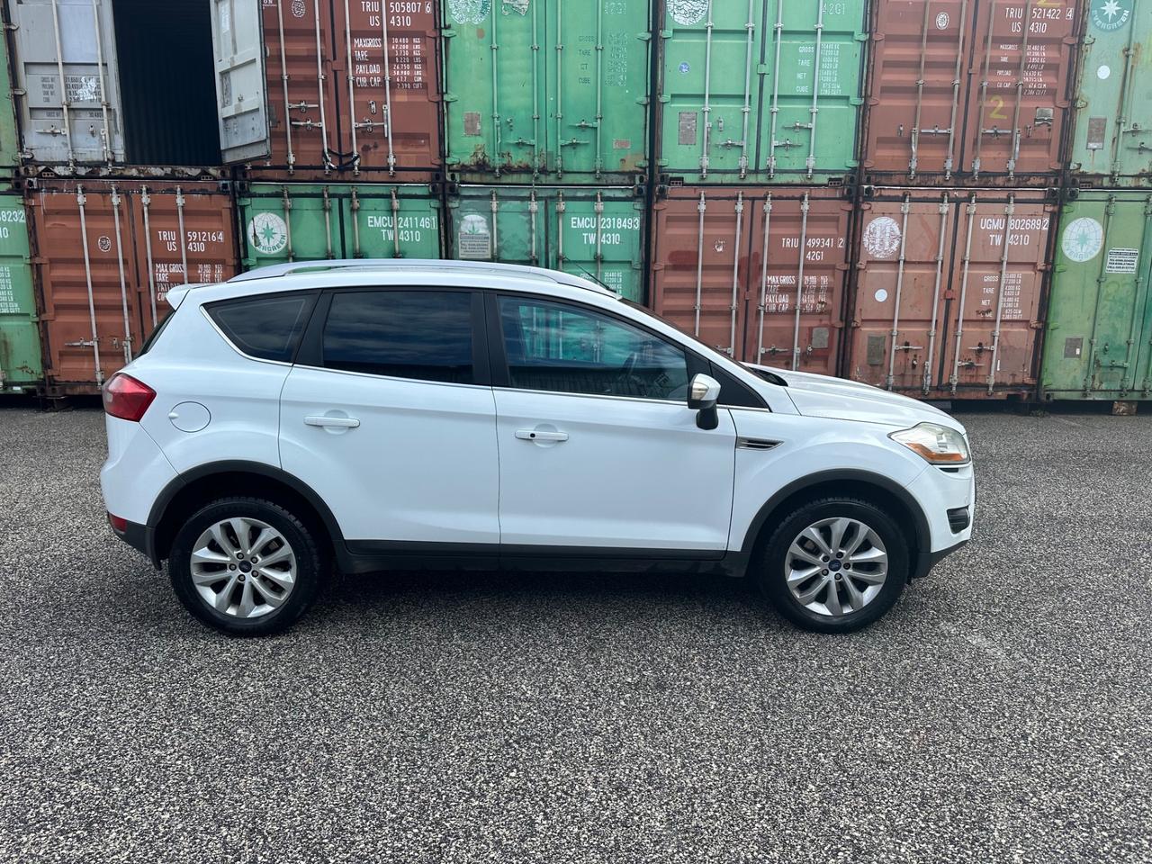Ford Kuga 2.0 TDCi 136 CV 4WD Titanium DPF