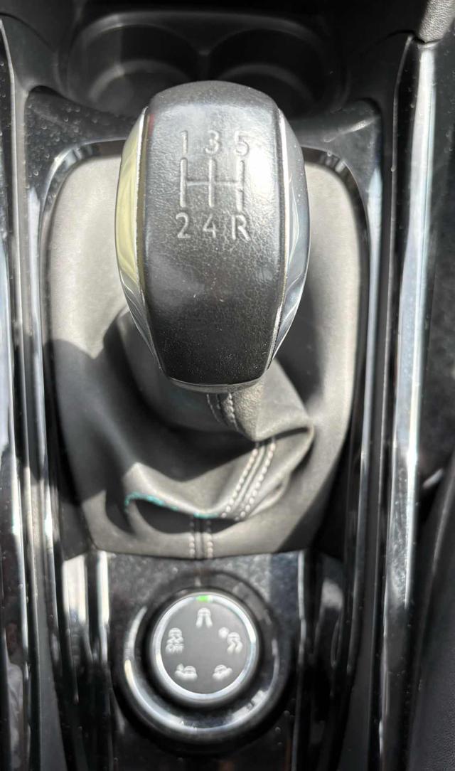PEUGEOT 2008 1° serie PureTech 82 Allure